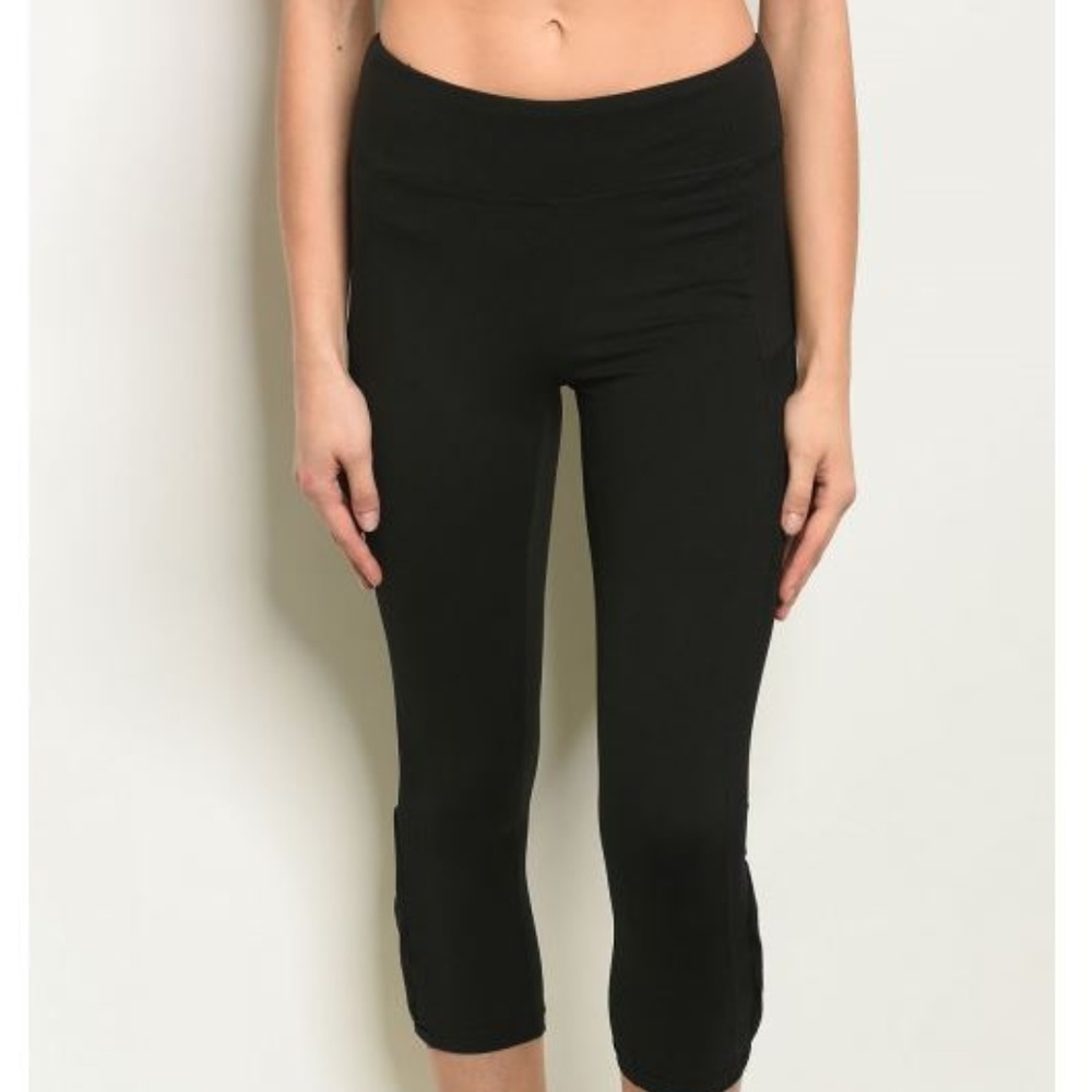 SALE LAST ONE!! Black Athleisure Leggings - Picture 2 of 2